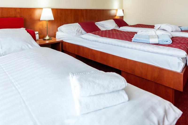 Hotel Senec Aqua Resort - Family Friendly Esterno foto