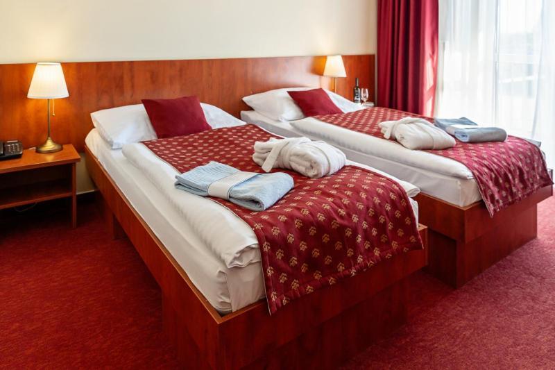 Hotel Senec Aqua Resort - Family Friendly Esterno foto