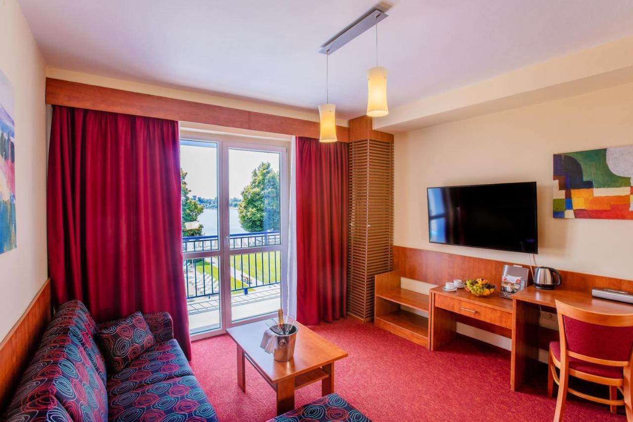 Hotel Senec Aqua Resort - Family Friendly Esterno foto
