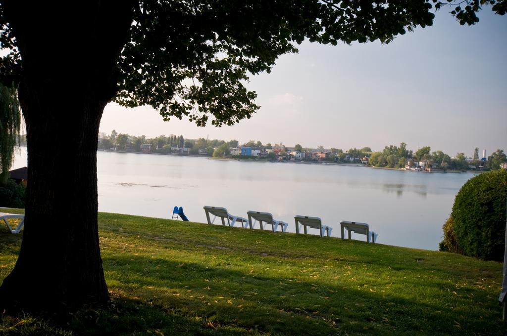 Hotel Senec Aqua Resort Esterno foto